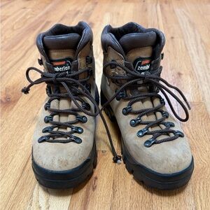 Women’s/Men’s Brown Zamberlan Gore-Tex Leather Hiking Boots made in Italy